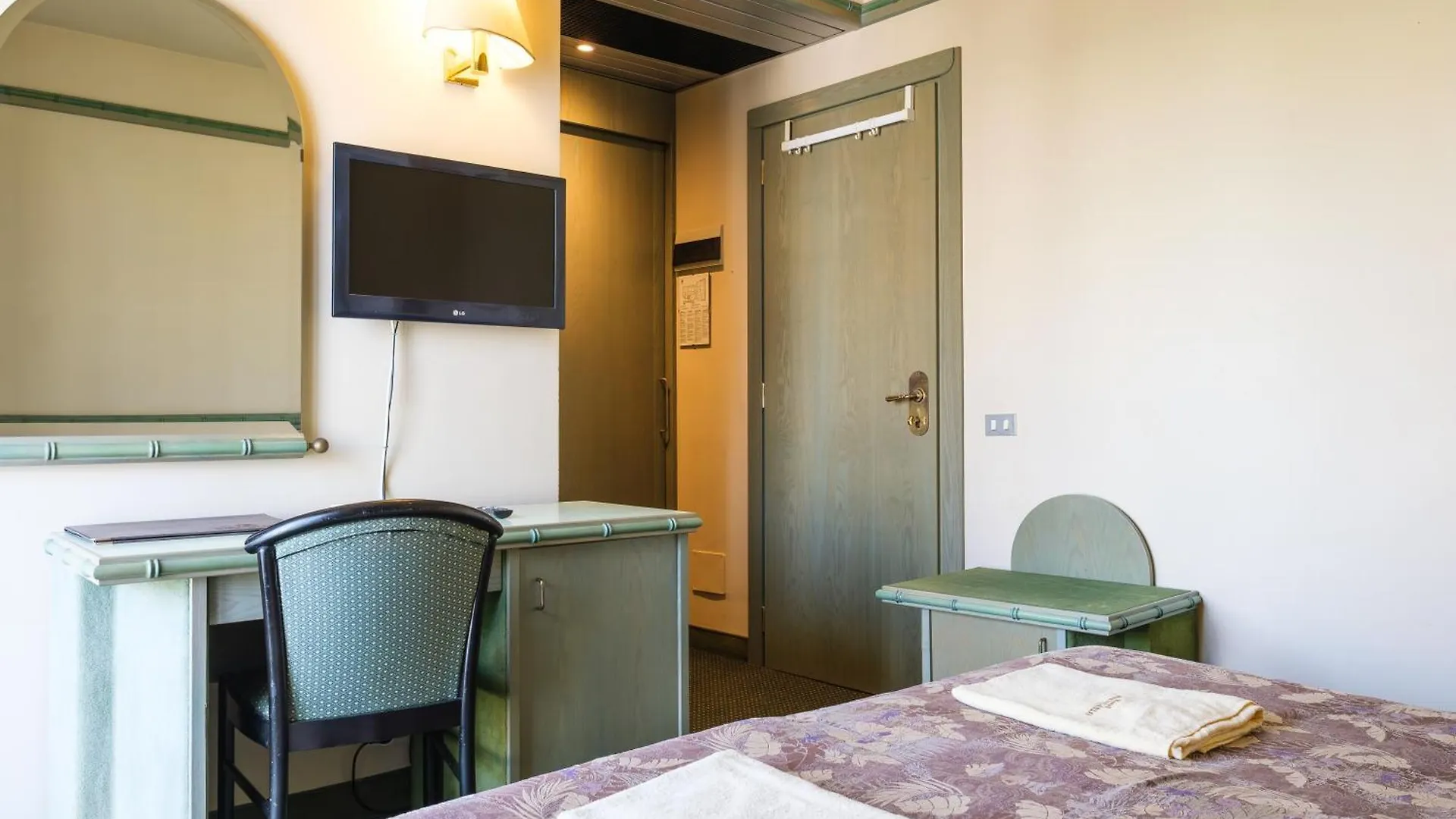 ****  Hotel Montecarlo Lido di Jesolo Italy